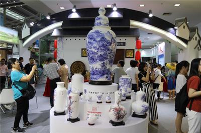文博會圓滿落幕 十萬余件全球文化產品薈萃，文化活動點亮創新之光